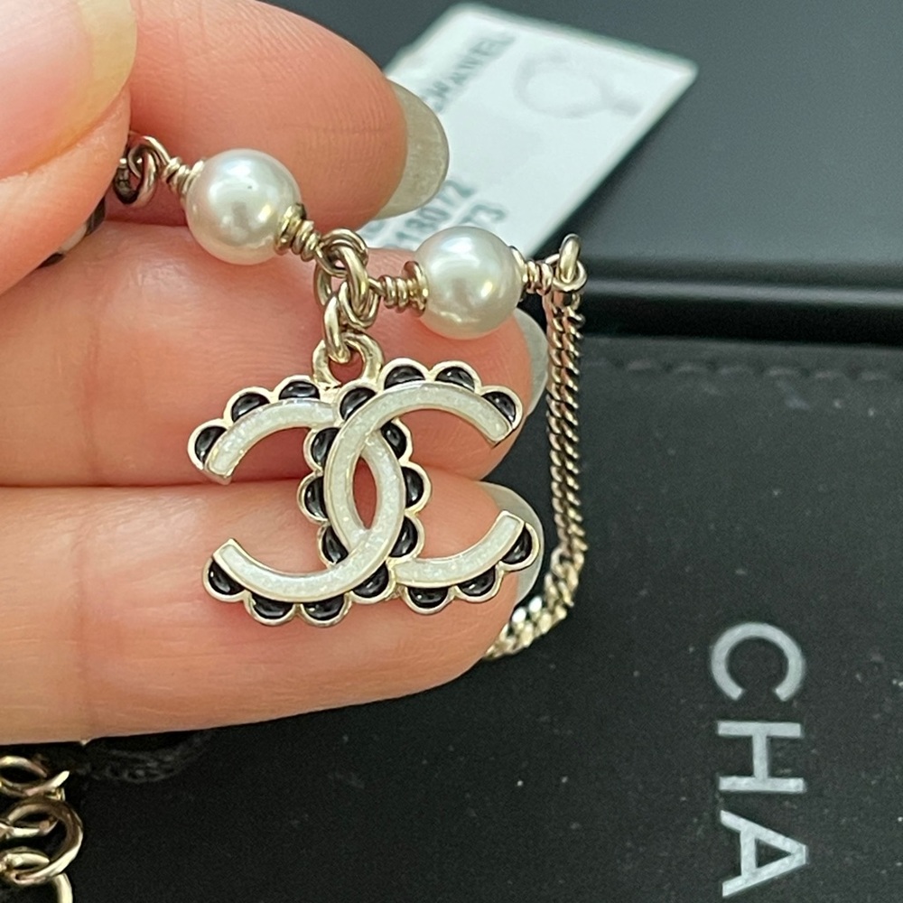 CHANEL Gold Bracelet with Pearl and Black Accents - Picture 7 of 10